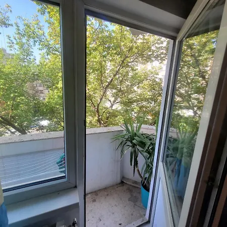 Lovely Studio.furnitured, 15min To Center * Bucharest